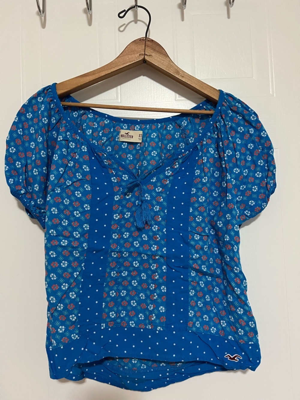 Hollister Bright Blue Floral Peasant Blouse